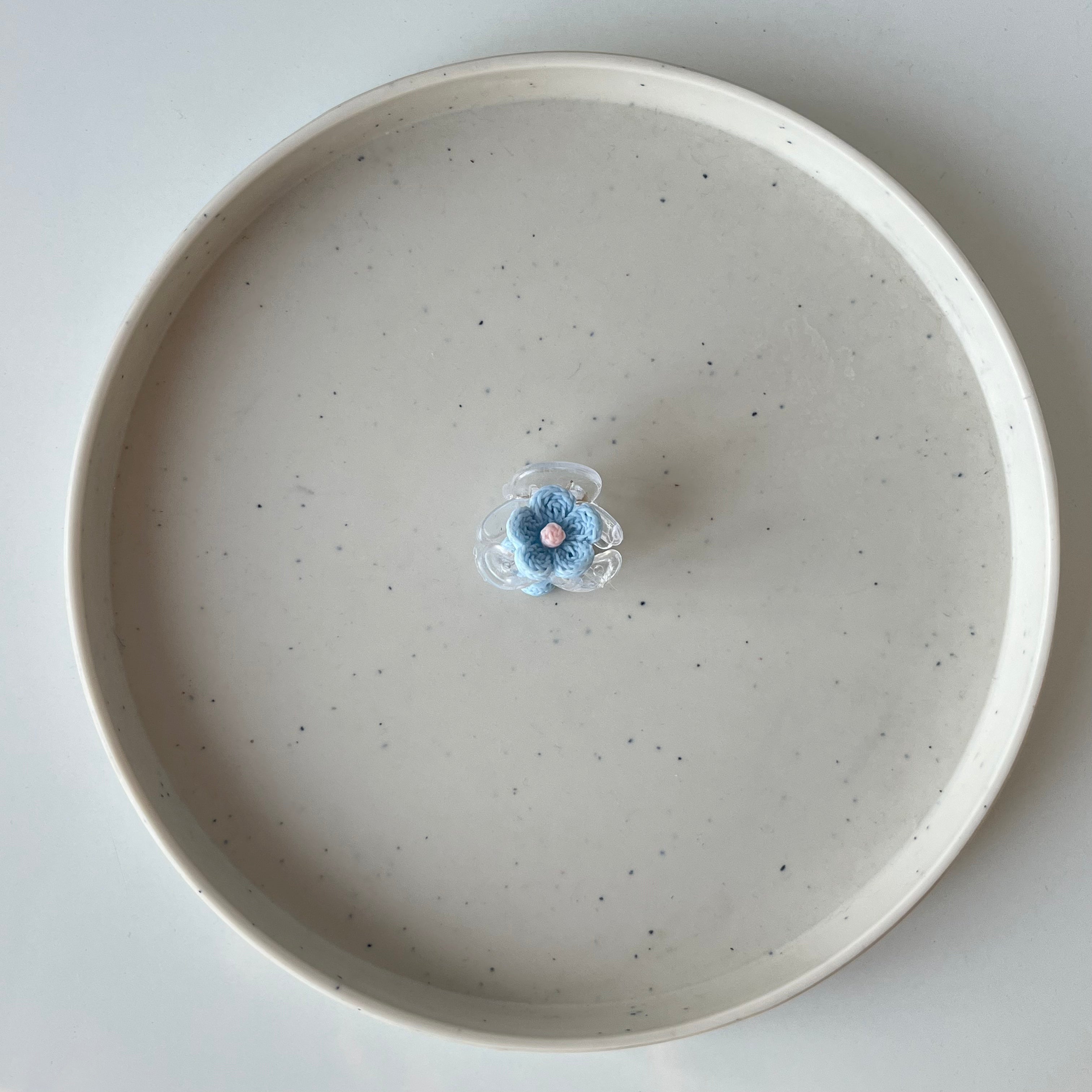 Loomis Crochet Flower Claw Clip – Small